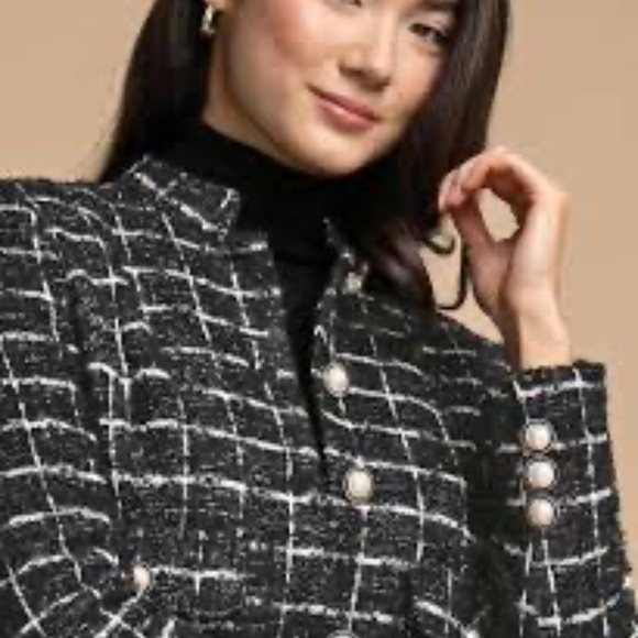 Autres Filles Women's Black Tweed Jacket with beautiful pearl buttons - Picture 2 of 11